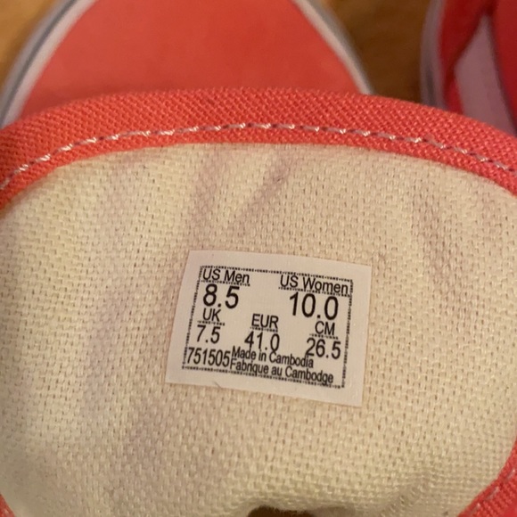 Shoes - Picture 4 of 4